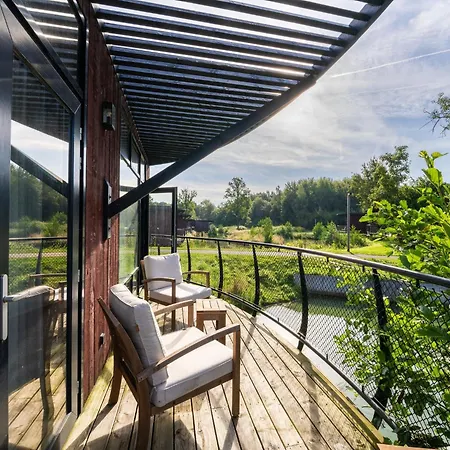 Feriehus Forest-edge Retreat, *