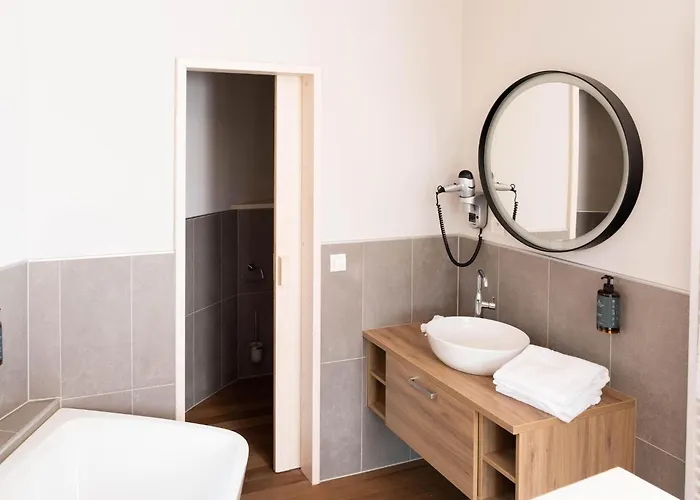 Ferienhaus Forest-edge Retreat,